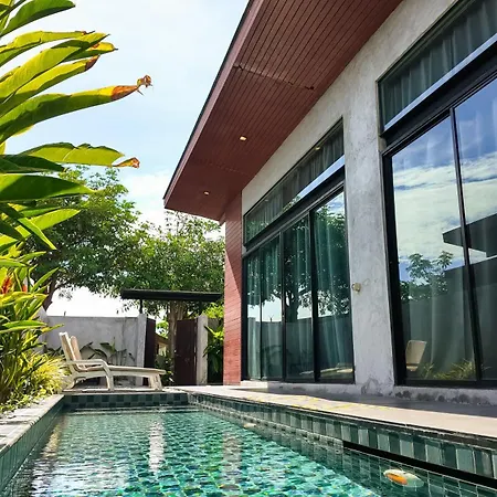 Sunday Sea Two Pool Villa Pattaya-2